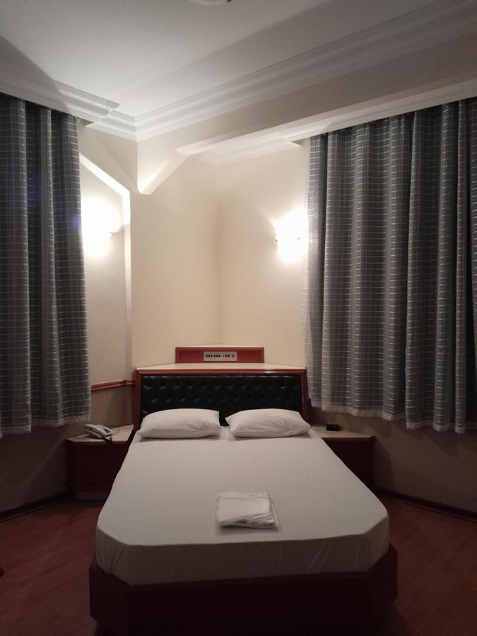 Hotel Paris Сан-Пауло Экстерьер фото